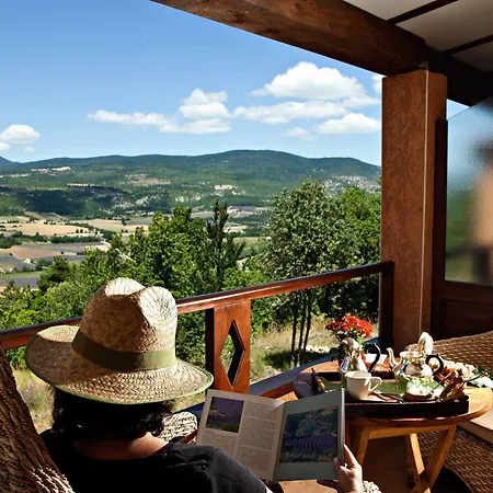 Domaine Du Val De Szálloda 4*